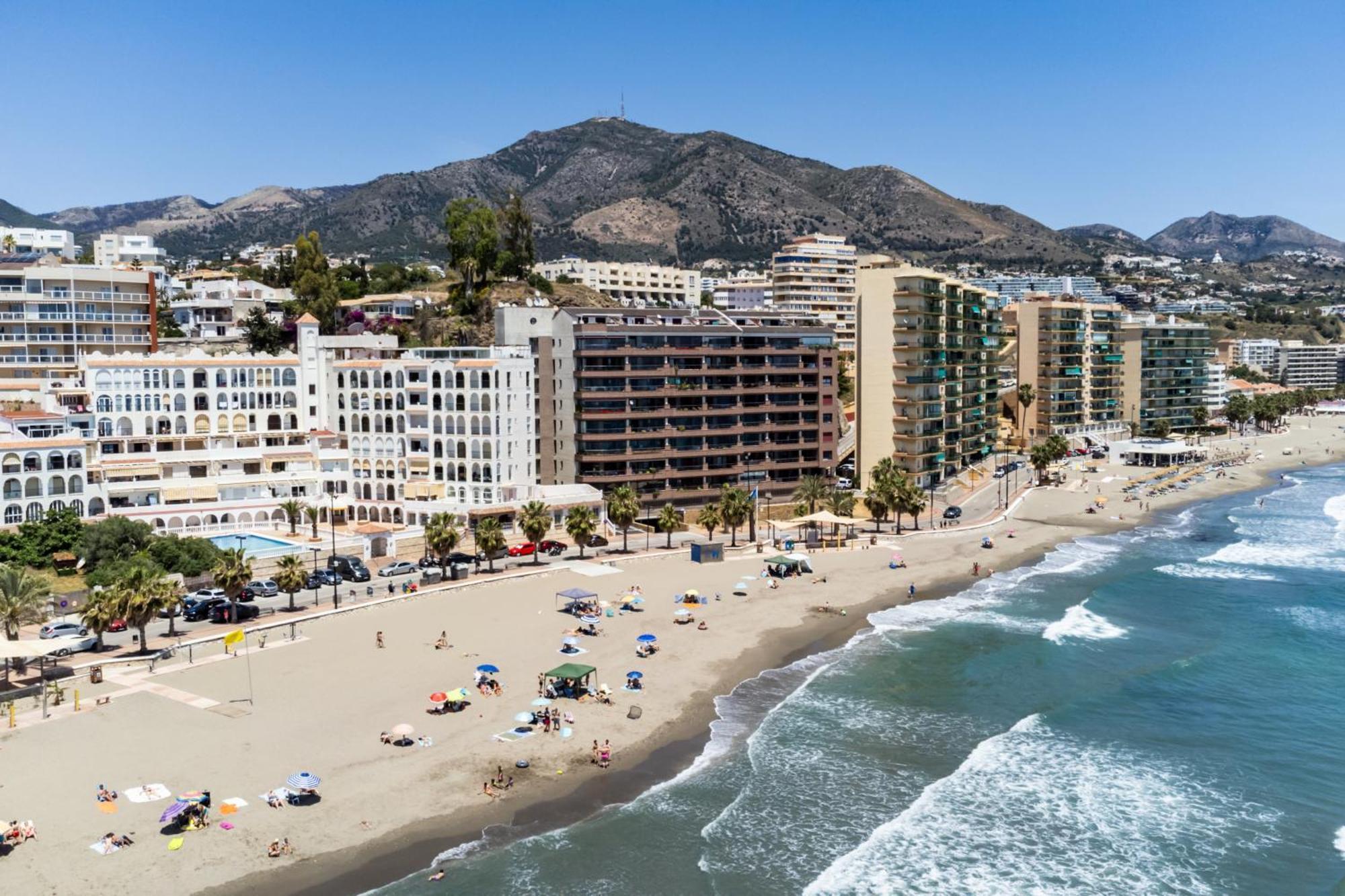 Buenavista Lifestyle By Sur Suites Фуэнхирола Экстерьер фото